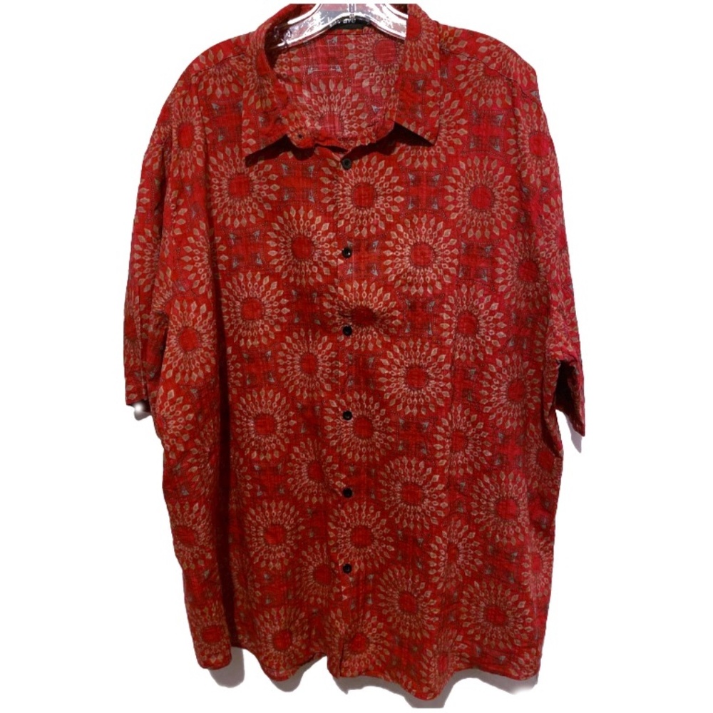 Mens button-up, collar, short-sleeved shirt, size 3XL